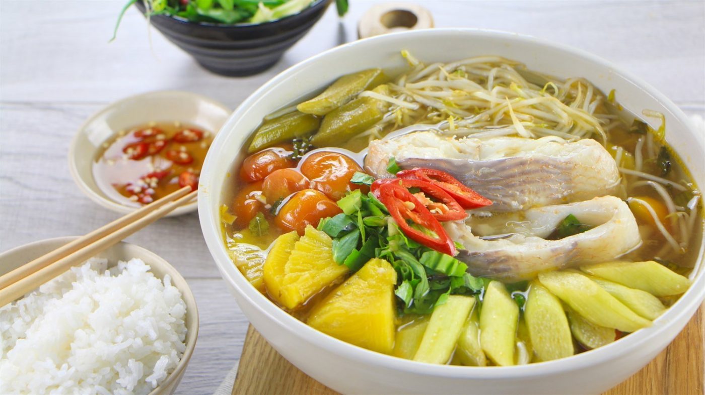 Nau-Canh-Chua-Ca-Dieu-Hong